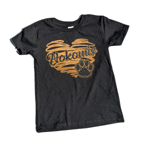 Nokomis Glitter heart Black tee